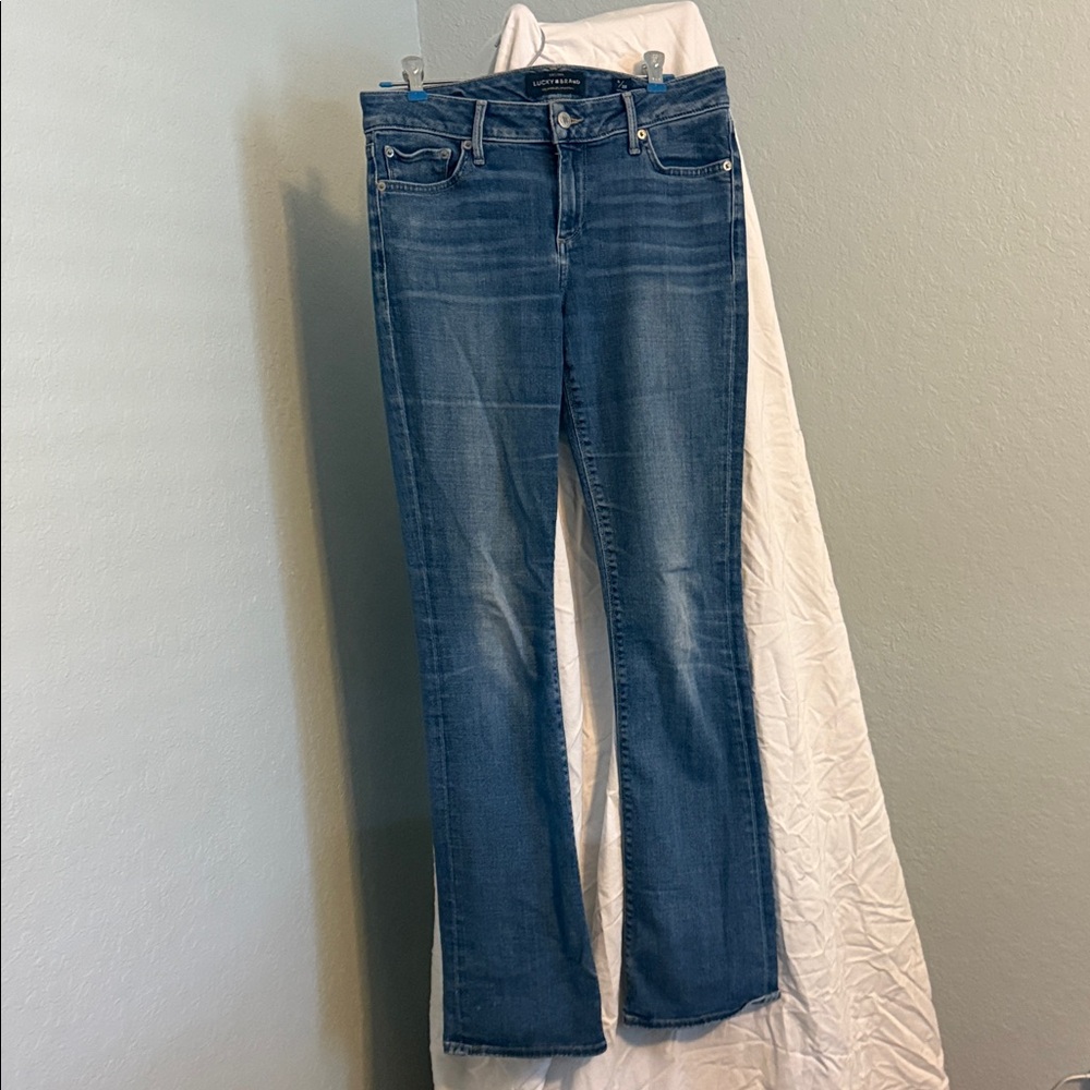 Lucky Brand Women's Classic Blue Straight Leg Jeans